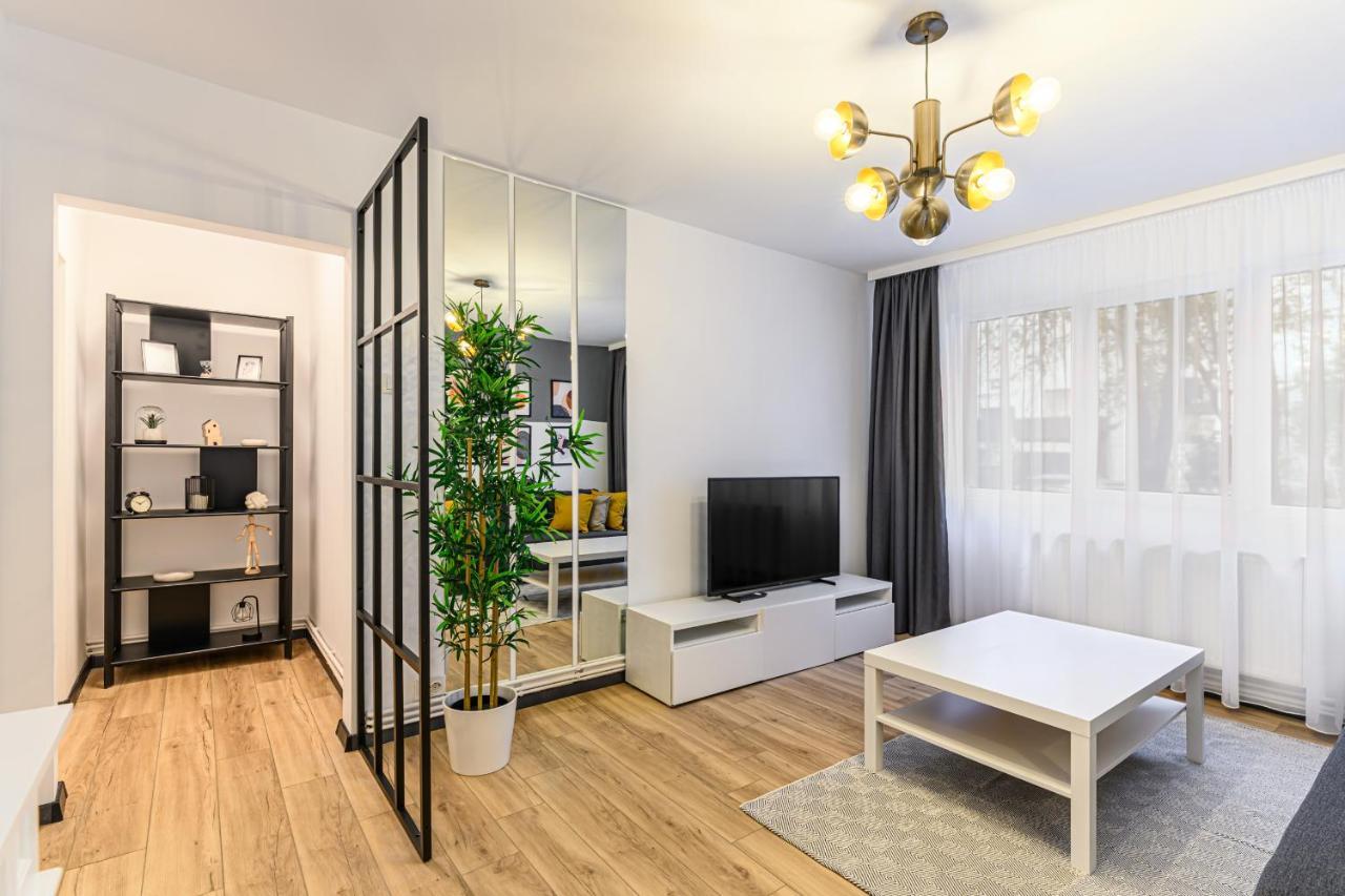 Travelers Hideout - Central Apartment Brašov Exteriér fotografie