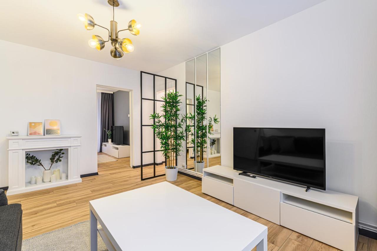 Travelers Hideout - Central Apartment Brašov Exteriér fotografie